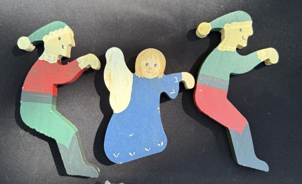 Vintage Lot of 3 Wooden Cut Out Angel & Elves Shelf Hanger -LO11/2